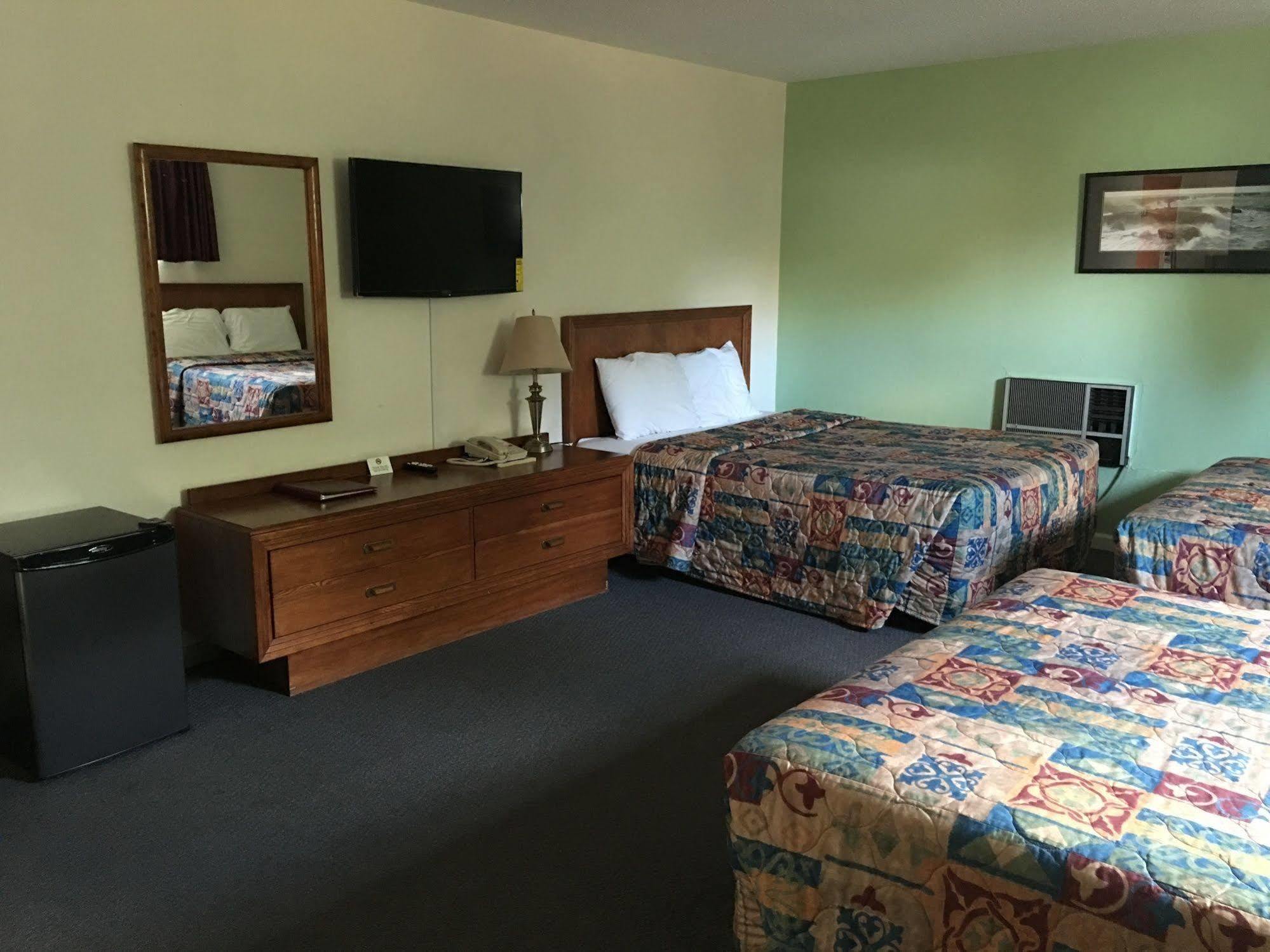 Sunset Inn Грантс Пас Екстериор снимка
